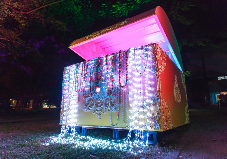 屏東公園的「Surprise!」。屏東縣政府提供。