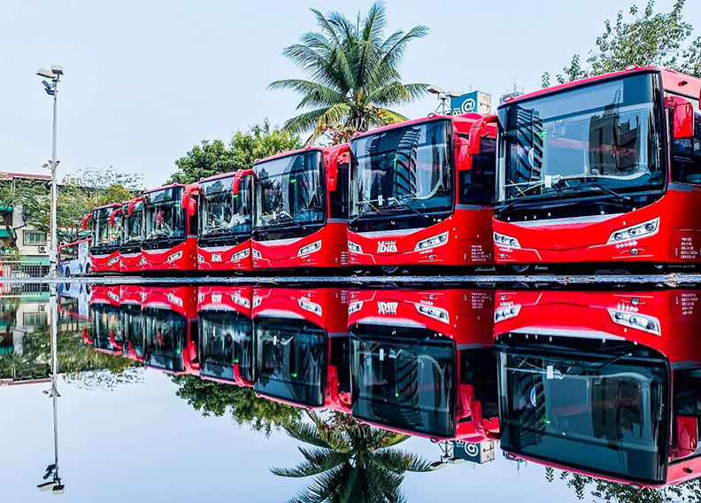 高雄市持續新購電動公車。