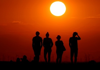 極端氣候紅色警戒，人類滅絕危機倒數？