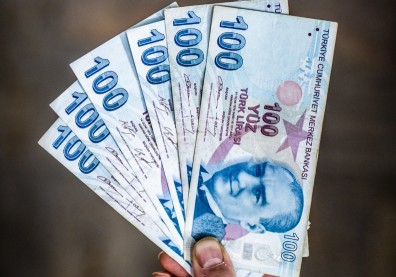 里拉崩跌、土耳其陷貨幣危機！是外國操弄還是政治干預？