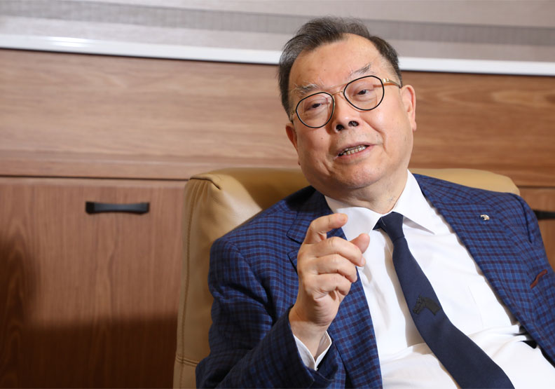 圖／力晶半導體董事長黃崇仁。蘇義傑攝