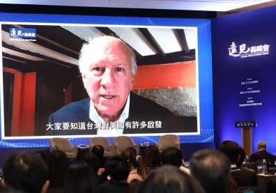 HBR英文版總編輯殷阿笛：現代執行長要懂得表態，別讓網友猜心