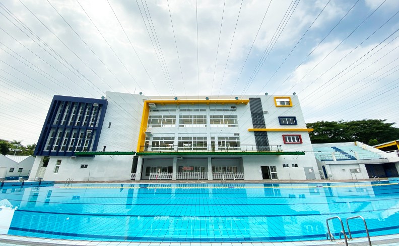 高雄市鳳山運動中心,是高雄第一座運動中心。