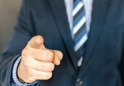 當主管，兇與嚴格是必須？前人資：對部屬太好會有這結局