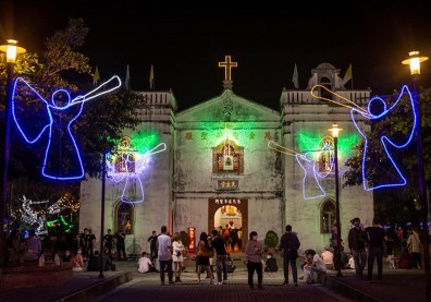 全台最有耶誕氣息小村，萬金聖母聖殿160週年平安夜恐擠爆