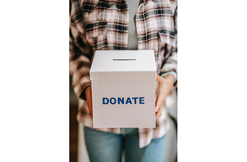 「利他」是天性。僅為情境圖,取自pexels