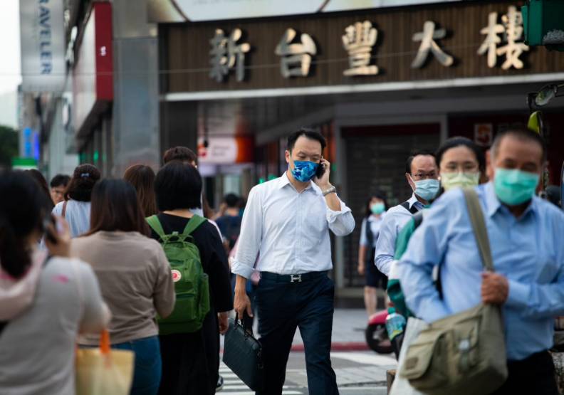 主計總處昨（30）日公布2022年受僱員工薪資中位數統計，全體受僱員工全年總薪資中位數為51.8萬元（平均每月約4.3萬元）。池孟諭攝