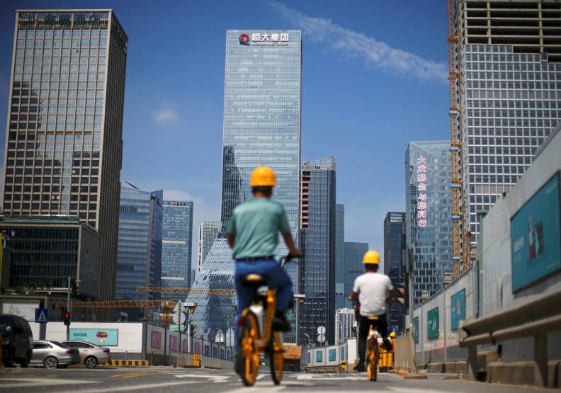 一旦中國房地產債務危機導致產業崩潰，將衝擊金融市場甚至是整體經濟。