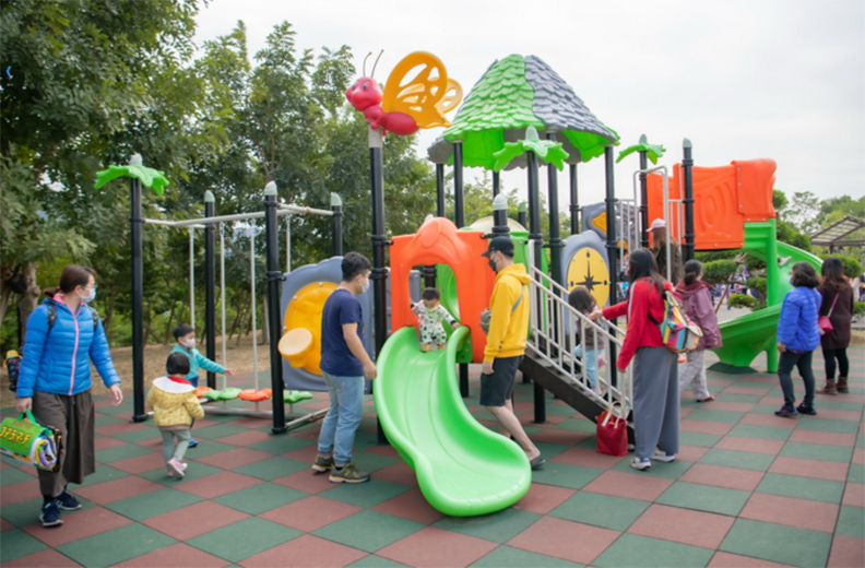 打造完善育兒環境，草屯、埔里、竹山等4大鄉鎮將設大型親子公園(南投縣政府提供)