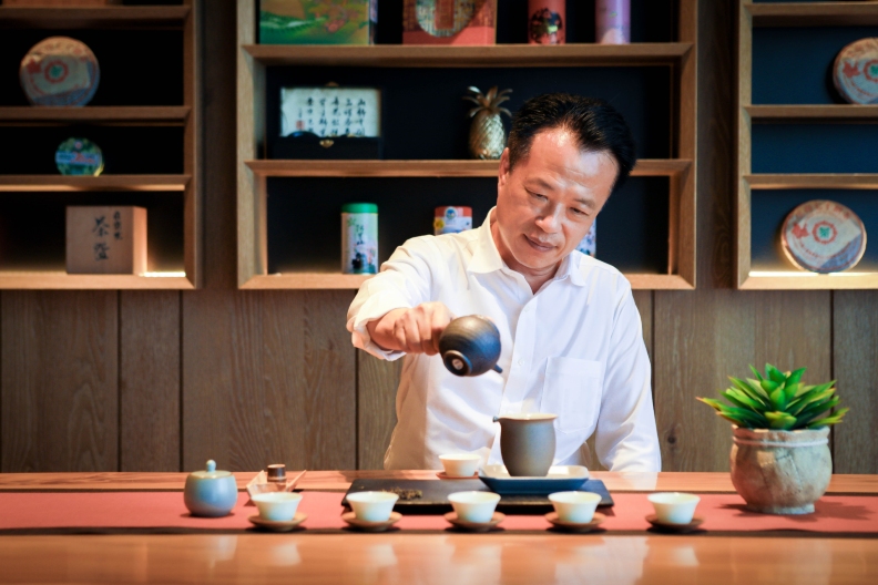 嘉義縣縣長翁章梁