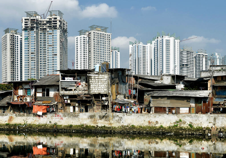 貧富差距大和高房價問題,是許多國家待解的難題。ejinsight