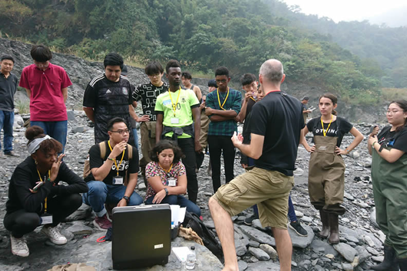 成大的跨領域永續發展學分學程(CPSD),全英語教學帶領學生關注永續議題。(成大提供)