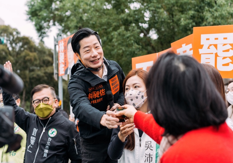 林昶佐安全通過罷免案。取自林昶佐臉書