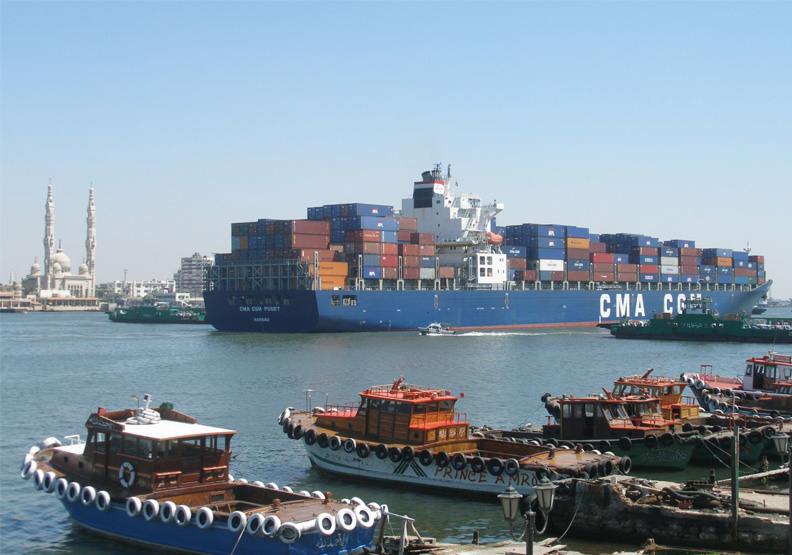 紅海危機導致蘇伊士運河的船舶通行數量相較2023年10月之前,減少超過6成。取自Flickr