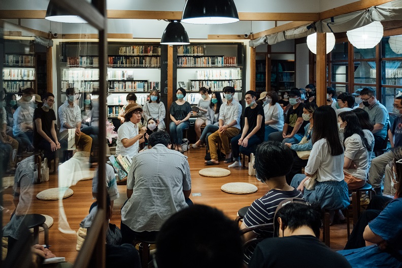 「人文創生」計畫以「文房」為據點,自開放以來,舉辦過近百場活動。頂新和德文教基金會提供