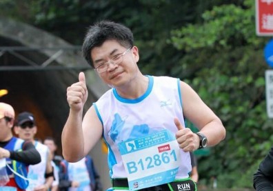 從馬拉松悟出的價值股配速持股法，讓他月領10萬