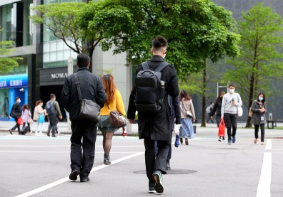 勞保首次延後破產時間！勞保財務最新精算：延後兩年至2028年