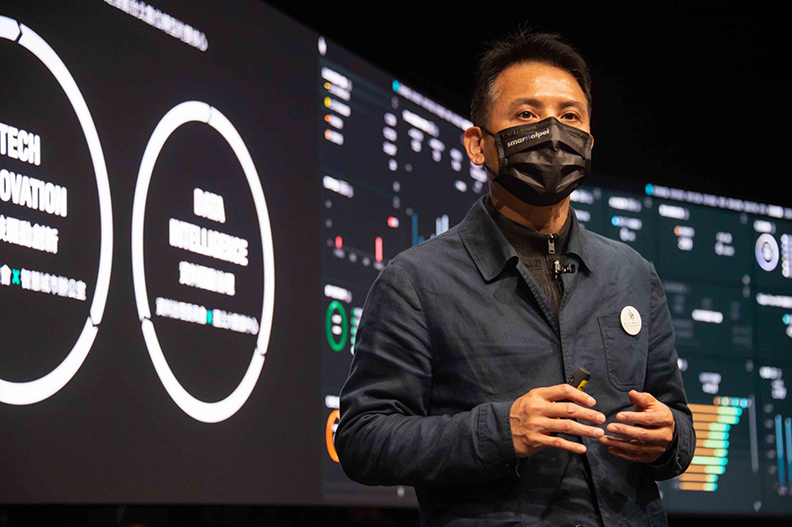 資訊局呂新科局長表示，臺北市推動智慧城市發展，籌設大數據中心，基於為提升市政服務而建。