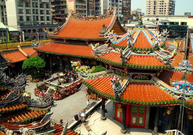 取自臉書「財團法人台北市艋舺龍山寺」。