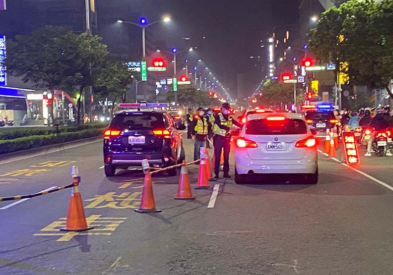 取自陳其邁FB。