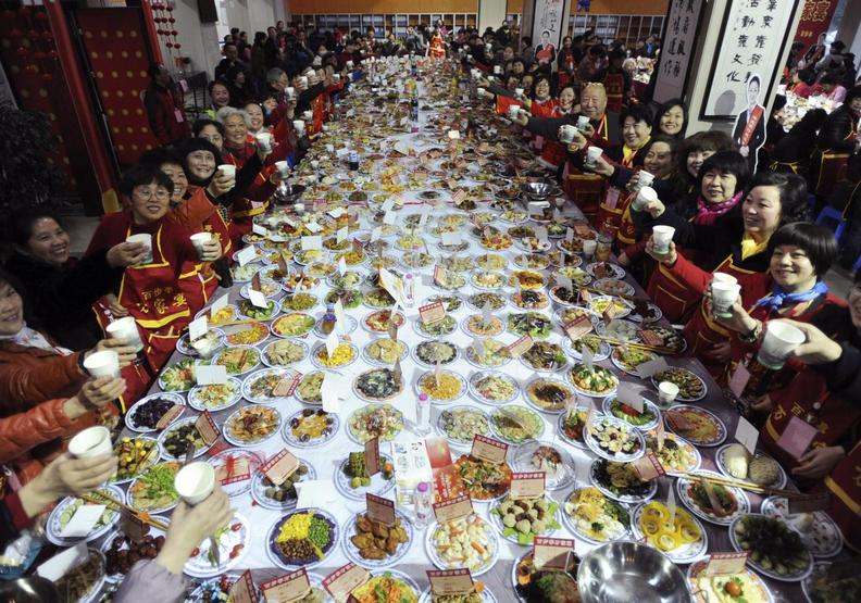 年菜的準備可不是一般人所能想像的輕鬆。qz