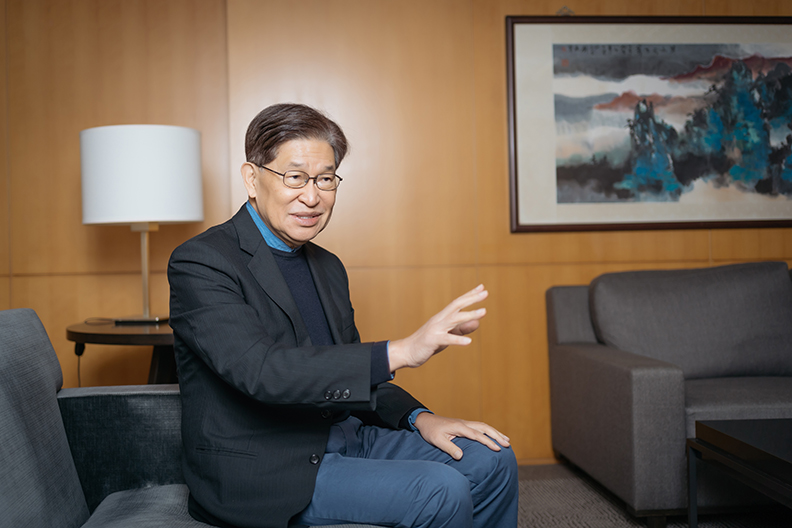 胡定吾說到每年台北101絢麗煙火代表的意義,除了在一年的最後和剛開始的時光,與在乎之人相偎相依,更乘載了當初台灣要成為亞太金融中心的懷想,以及一群企業家的築夢之旅。