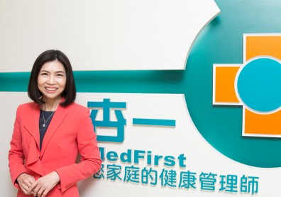 杏一橫跨兩岸逾300家門市！她如何憑著10萬元本金突破百億營收？