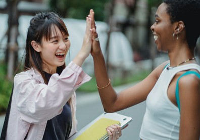 川普政策變嚴，台灣人愛赴美唸書沒變！高中生出國大增？
