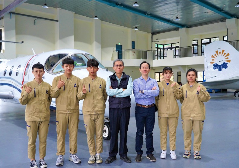 圖 / 朝陽科大斥資5億元籌設航空學院，並購置Hawker 400輕型商務飛機等設備，培育飛航專業人才。