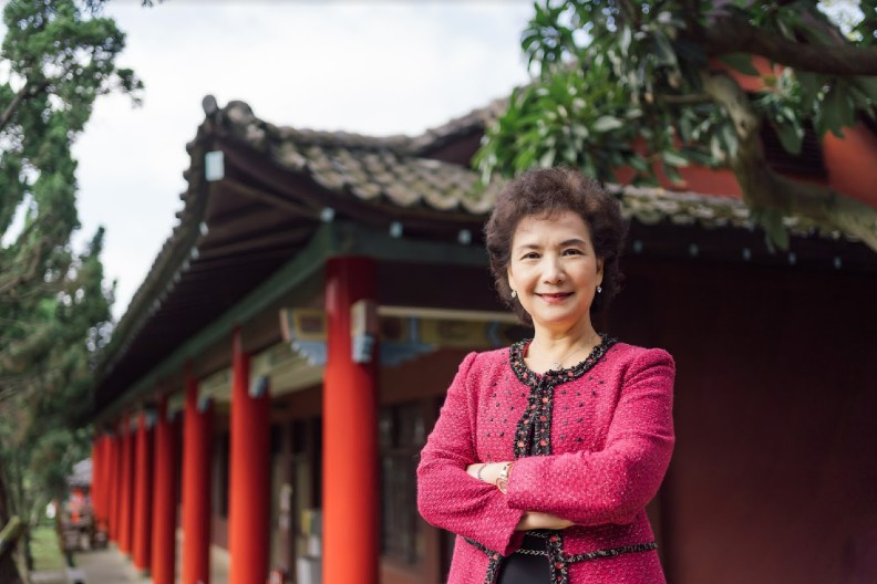 淡江大學行政副校長莊希豐。