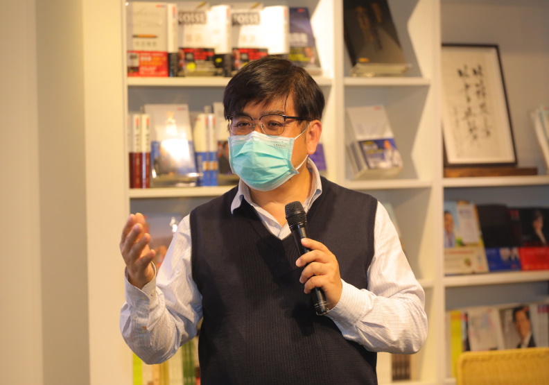 中山大學EMBA執行長林豪傑。池孟瑜攝