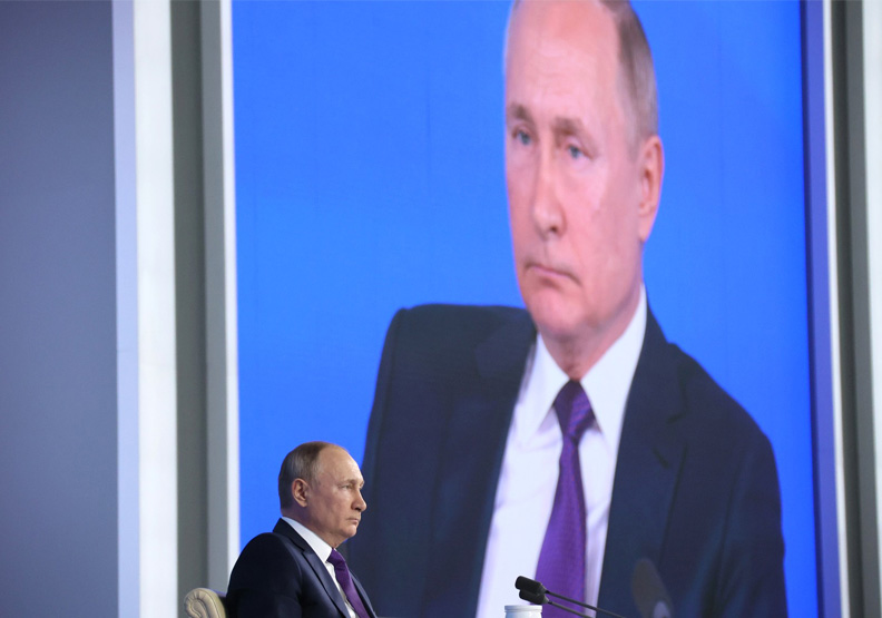 圖／俄羅斯總統普丁宣布承認烏克蘭東部2地區獨立。取自President of Russia官網