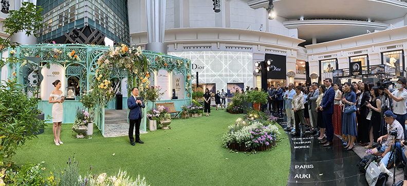 台北一○一結合了人文、藝術、時尚、創意四個生活美學元素,不定時舉辦藝文策展活動,讓這幢建築有了高度以外的文化內涵。