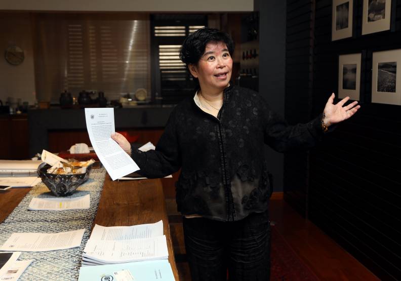 聯亞生技董事長王長怡表示，國產疫苗產業人才充沛、基礎建設完備，但好的構想要落地，還需政府鬆綁法規， 效率、公平地分配資源。陳之俊攝