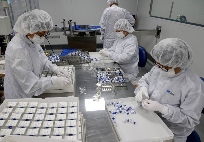 南韓政府接收救援藥品國際技術，承接孤兒疫苗生產，有助本土產業升級。達志影像