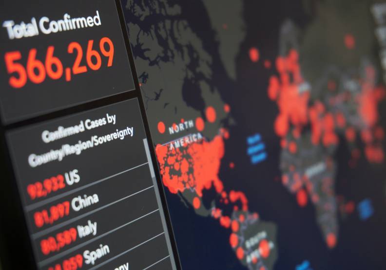 2020年初,新冠疫情蔓延全球,許多熱血科學家積極研發疫苗拯救世界。pexels/anton uniqueton