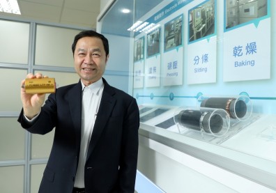 賠了15年的昇陽電池 等到電動車大潮