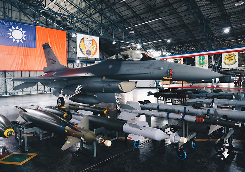 嘉義空軍基地，取自國防部發言人FB。