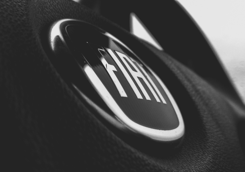 創辦飛雅特的阿涅利家族迄今123年仍不輟。圖片來自pexels