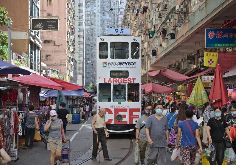 防疫解封後台灣有哪些挑戰？借鏡香港疫情，專家分析3大啟示籲超前部署