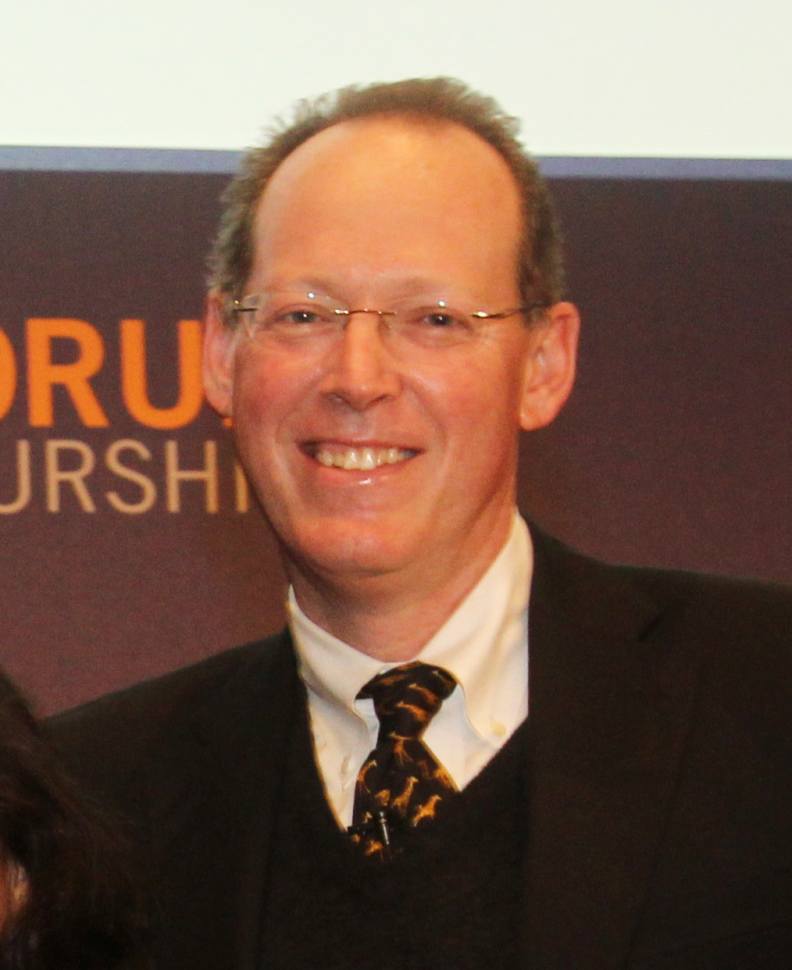 法默醫師期望世上所有人都能夠獲得適當的醫療。圖片來自維基百科