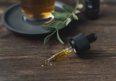 眼睛紅腫、長針眼是蟎蟲作祟？恐變永久性乾眼症？台研究：茶樹精油有幫助