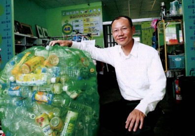 第七屆CSR中小企業入圍標竿／大豐環便利回收店， 做流通兼教育