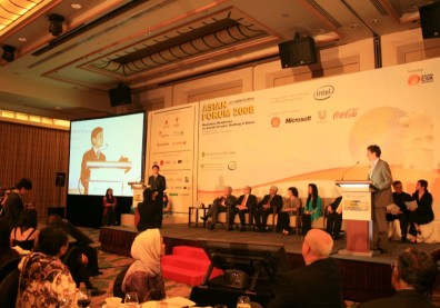 直擊新加坡第七屆亞洲CSR論壇！金融海嘯凸顯CSR教育的重要