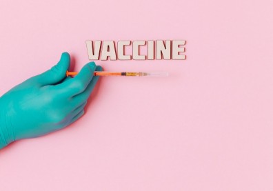 以色列大型研究：第四劑BNT降長者發病率，但防護力四周就減弱