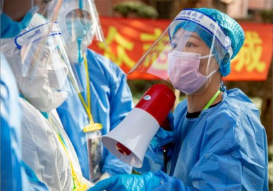 清零不再是天條？中國抗疫專家：維持正常生活也重要