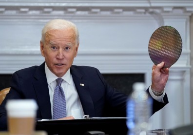 預測風險成科技業顯學，台積電徵政治博士的盤算是？