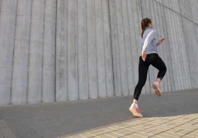 運動可延長壽命？美研究：每天增加10分鐘「強度步行」預防死亡