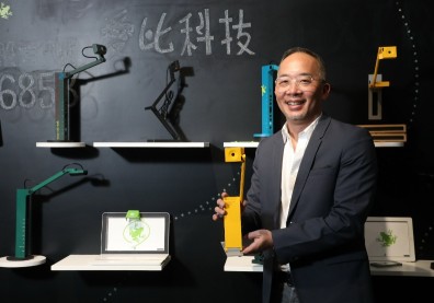 松下第三代掌門人洪裕鈞，揮灑創業魂，家業同步攀高峰