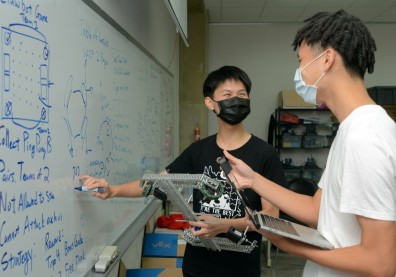 放手讓孩子飛 亞太美國學校繳出亮眼成績 畢業生全數錄取歐美名校